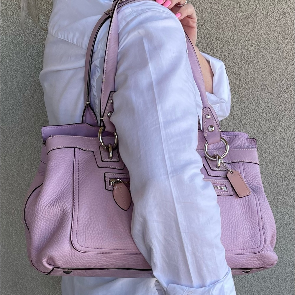 Coach Penelope genuine leather shoulder bag new without tags.